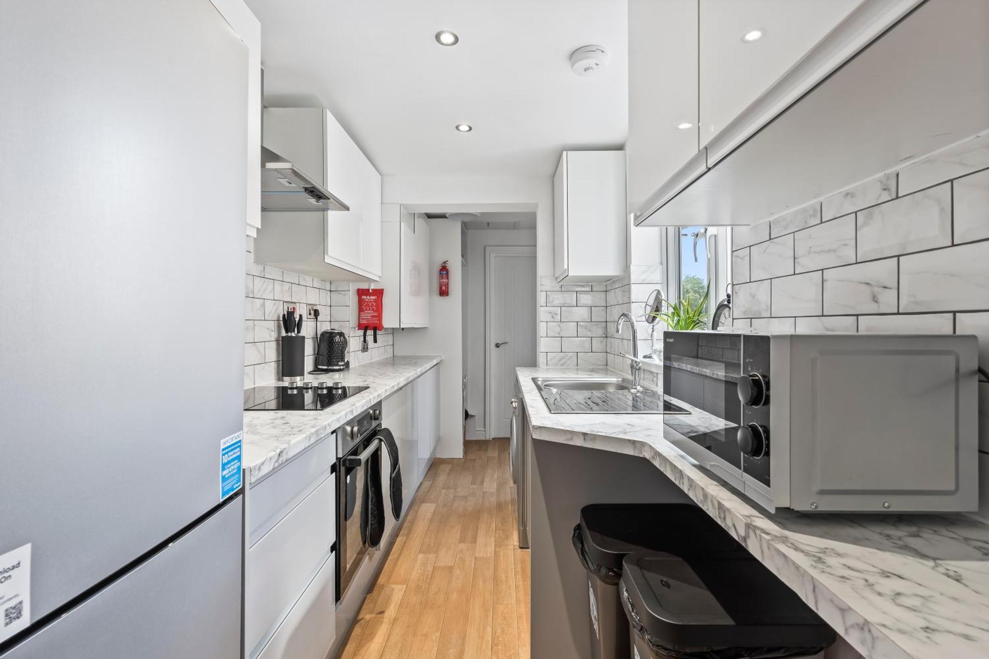 4 Bedroom, 2 Bath In Newcastle Town Centre エクステリア 写真