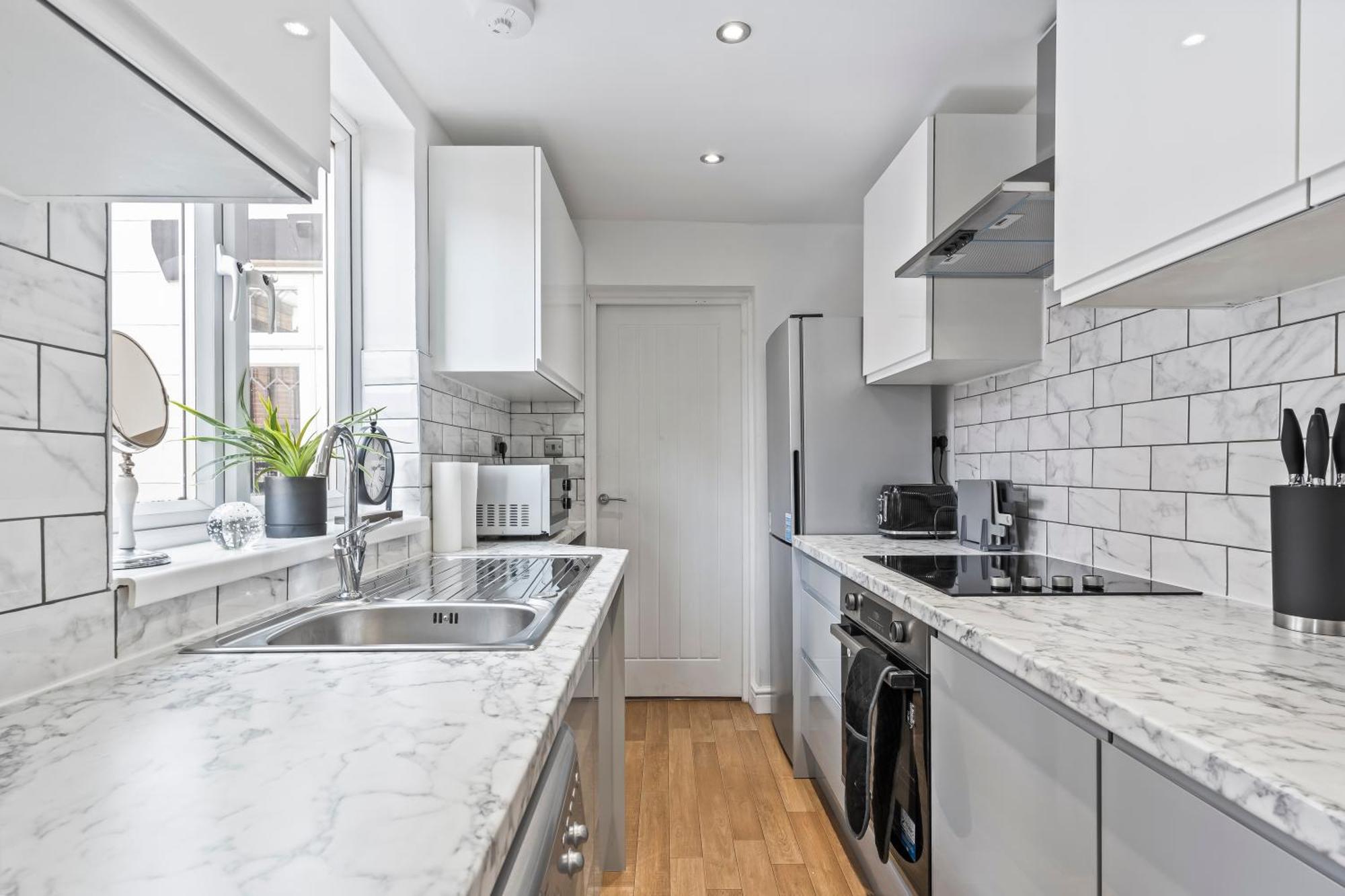 4 Bedroom, 2 Bath In Newcastle Town Centre エクステリア 写真